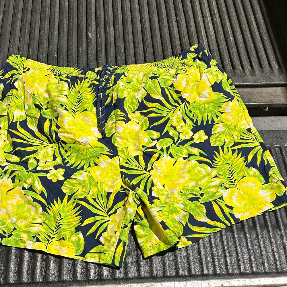 Tropical Floral Men's Swim Shorts